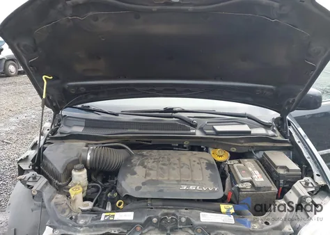 2014 Chrysler Town & Country Touring from USA, damaged, VIN 2C4RC1BG6ER344556